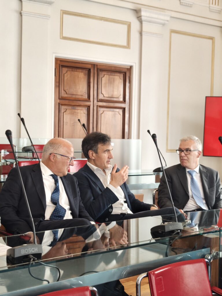 WhatsApp Image 2025-07-02 at 10.12.08 (2)